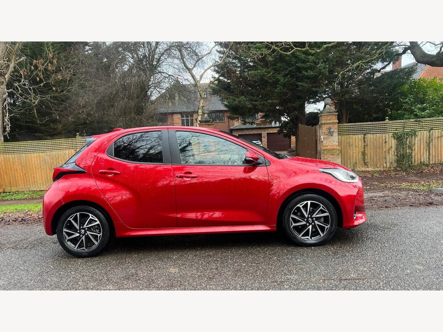 Used Toyota Yaris 2023 for sale - 77396603: Photo 18