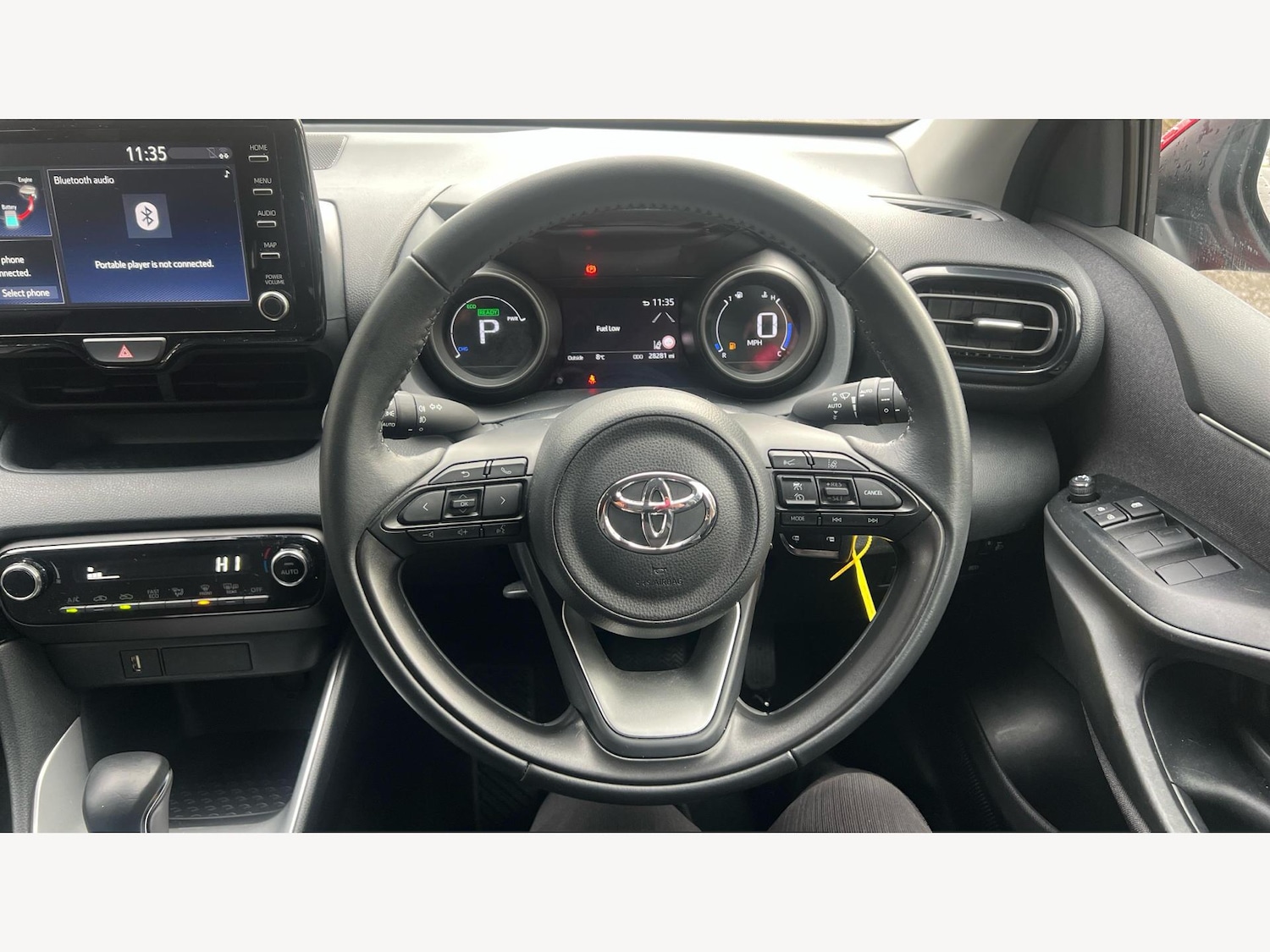 Used Toyota Yaris 2023 for sale - 77396603: Photo 8