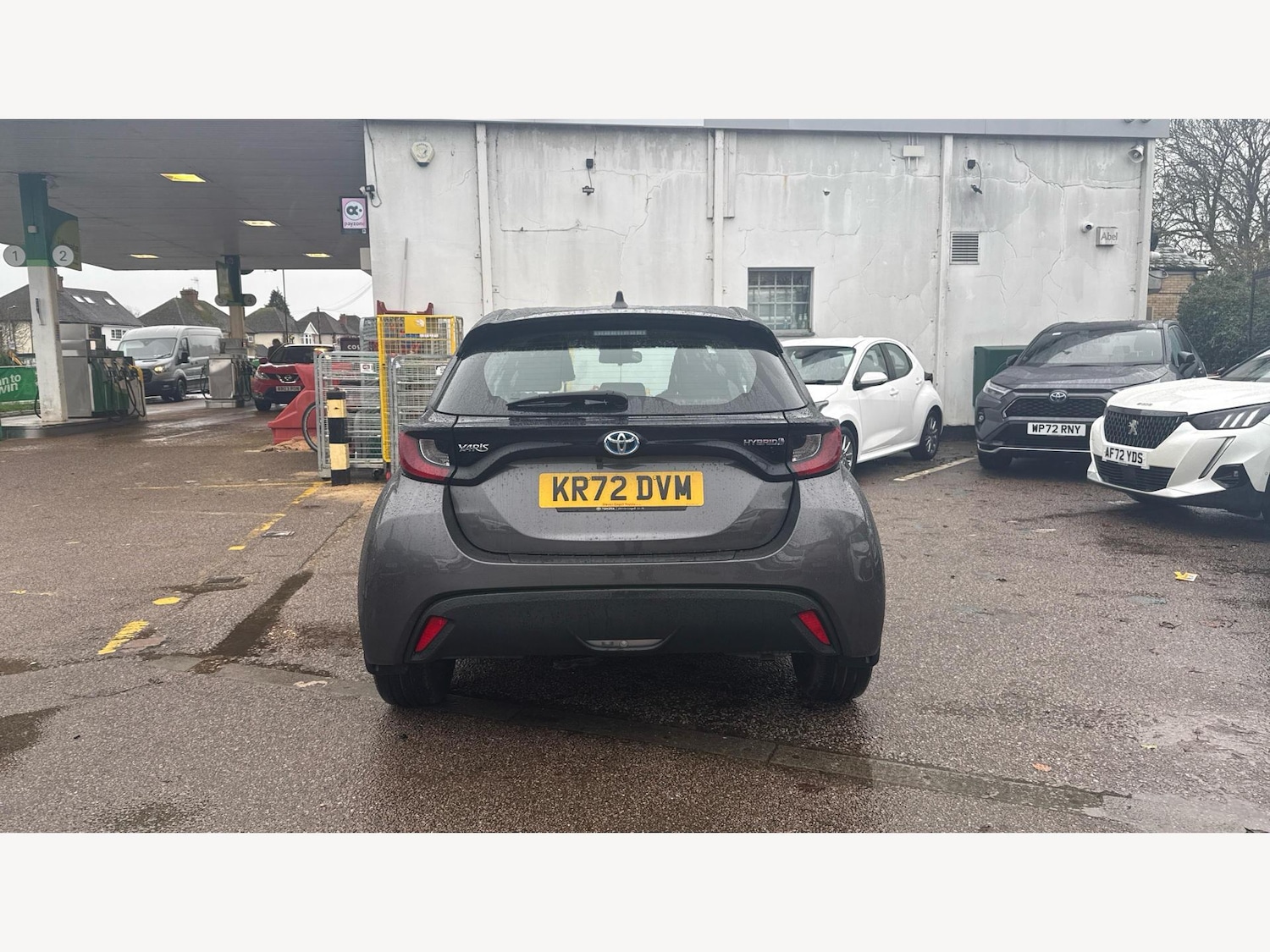 Used Toyota Yaris 2022 for sale - 76849753: Photo 21