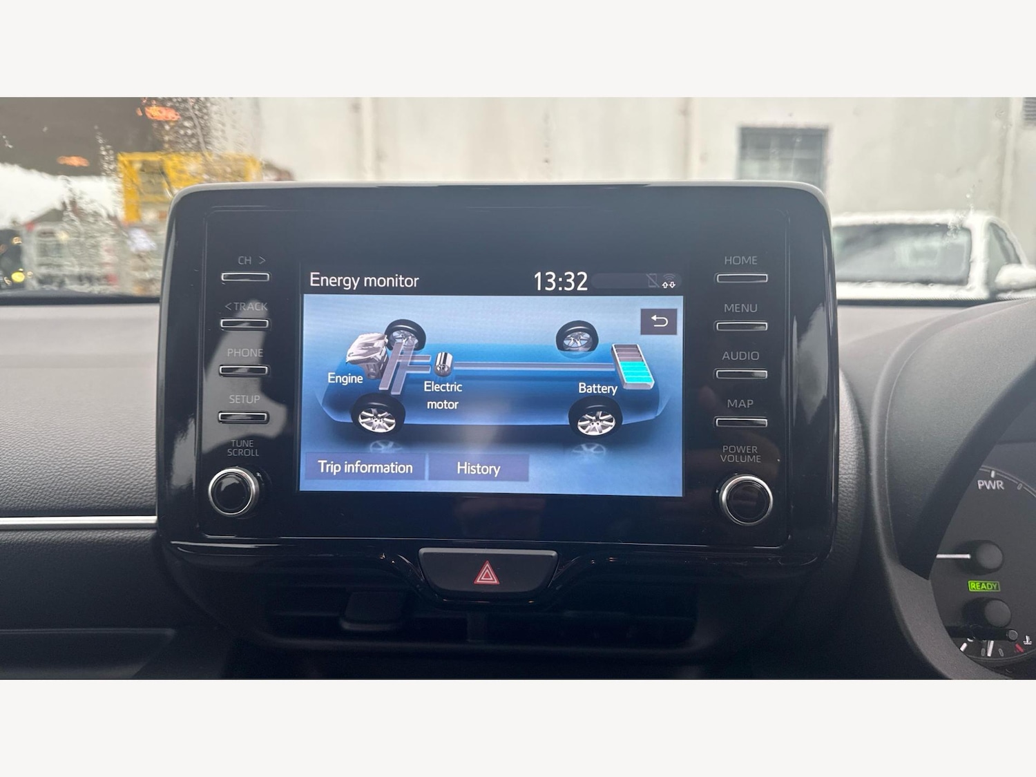 Used Toyota Yaris 2022 for sale - 76849753: Photo 25