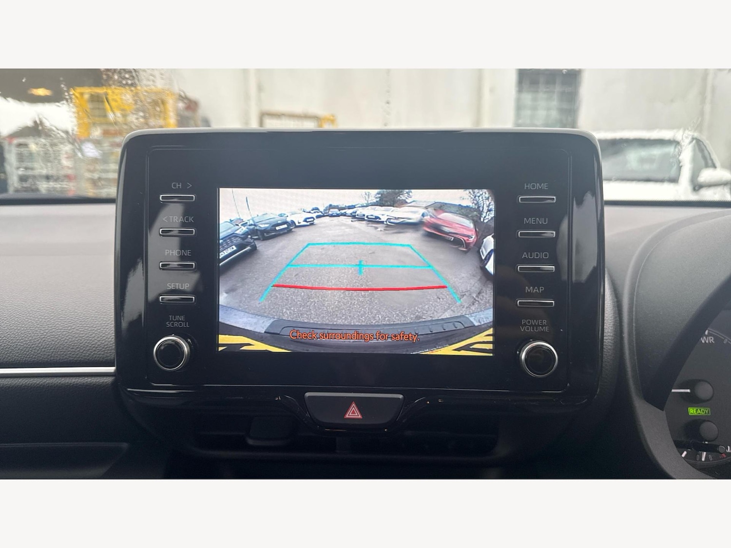 Used Toyota Yaris 2022 for sale - 76849753: Photo 28