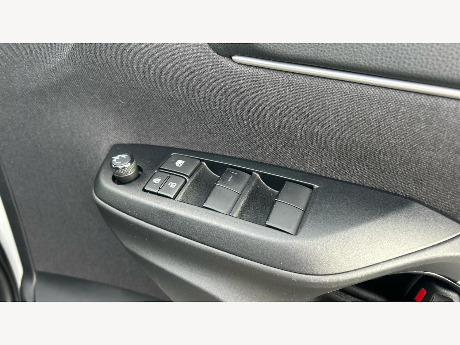 Used Toyota Yaris Cross 2023 for sale - 77101964: Photo 28