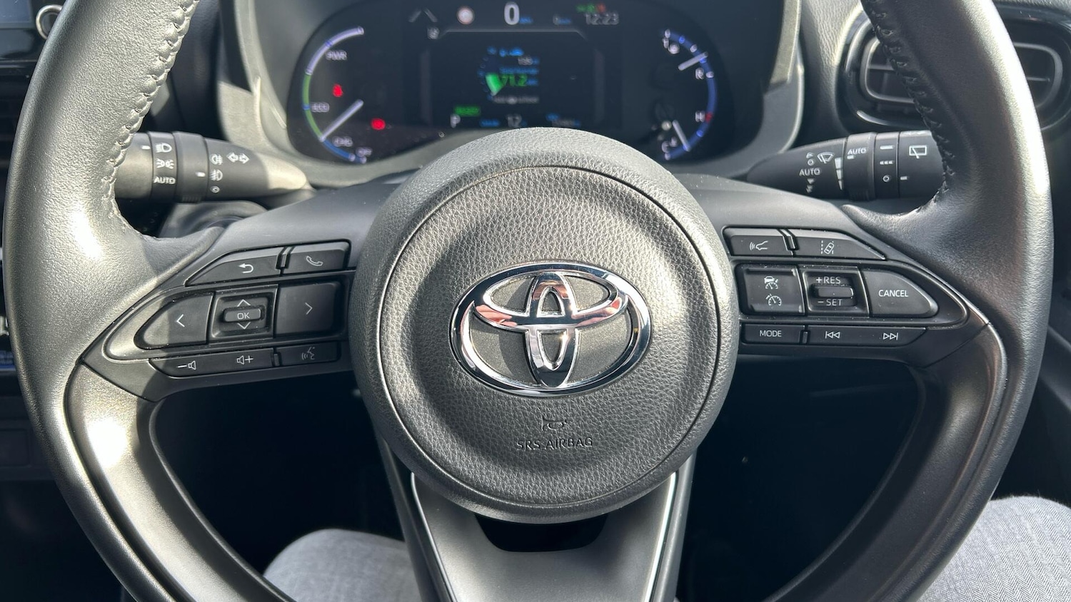 Used Toyota Yaris Cross 2023 for sale - 77101964: Photo 33