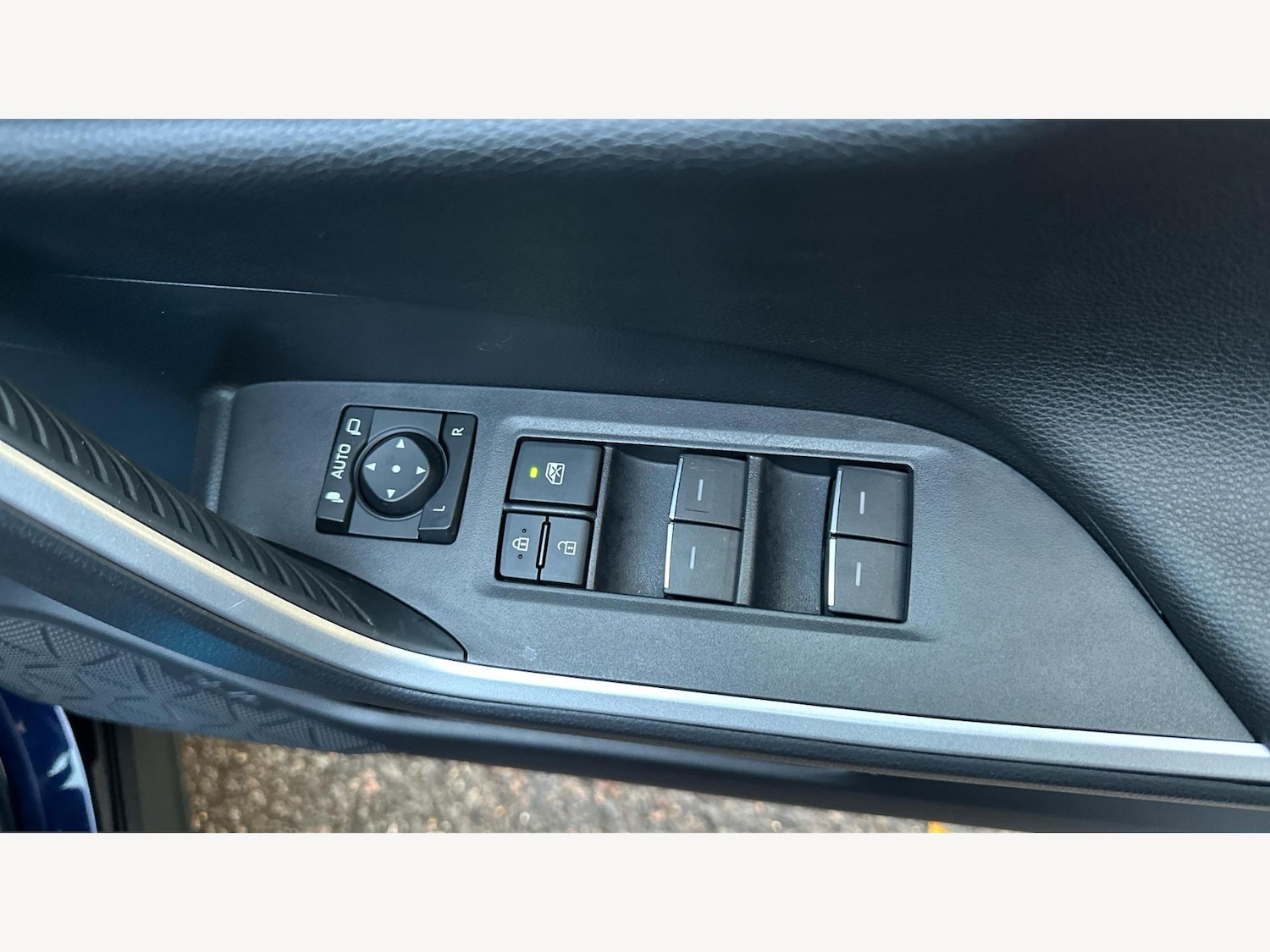 Used Toyota RAV4 2024 for sale - 76337182: Photo 27