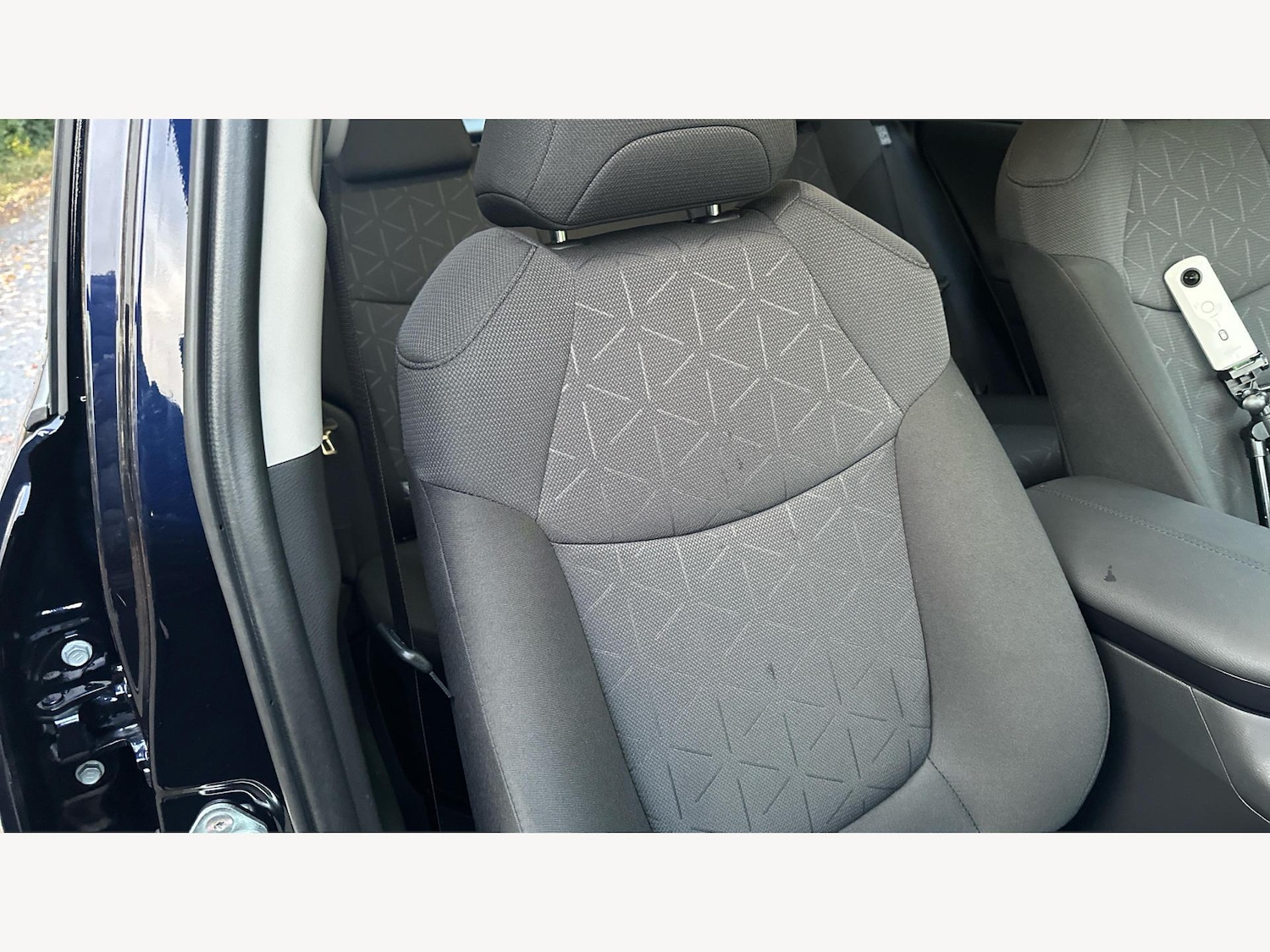 Used Toyota RAV4 2024 for sale - 76337182: Photo 32