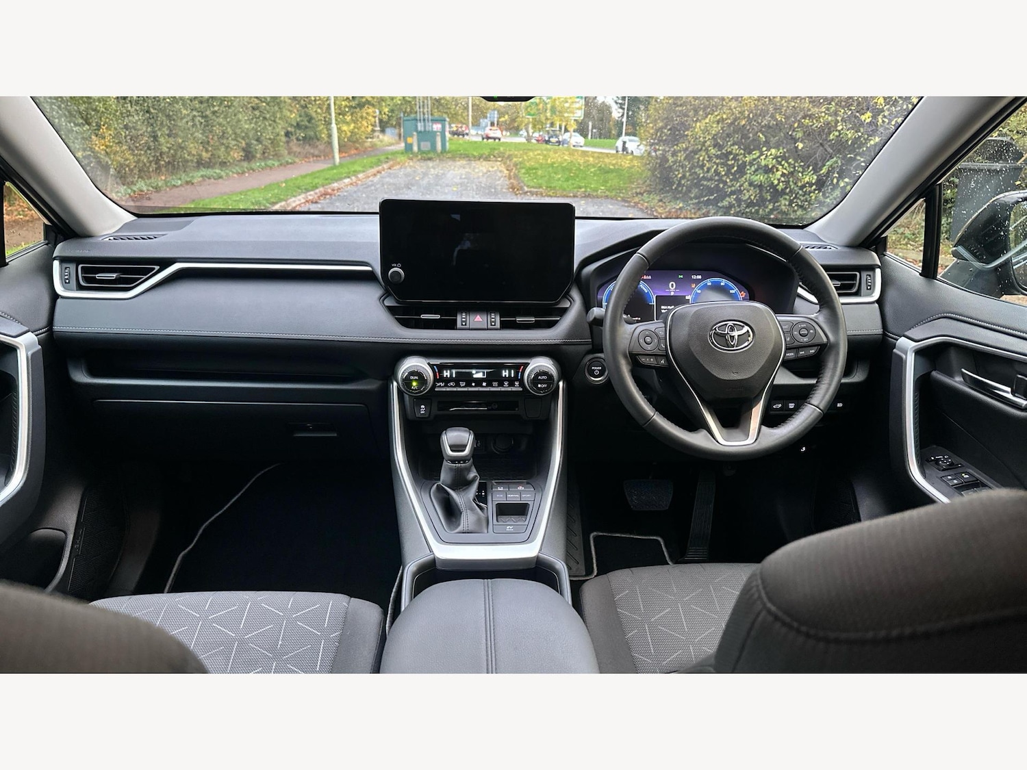 Used Toyota RAV4 2024 for sale - 76337182: Photo 7