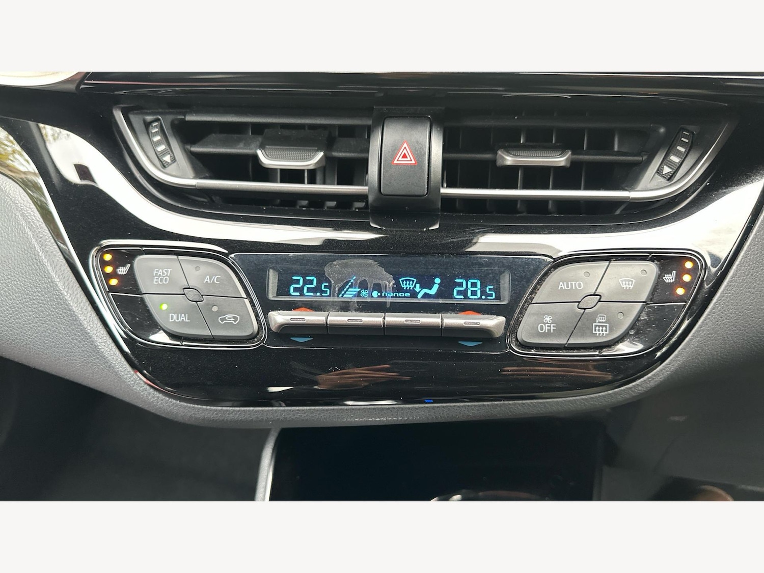 Used Toyota C-HR 2019 for sale - 76457014: Photo 23