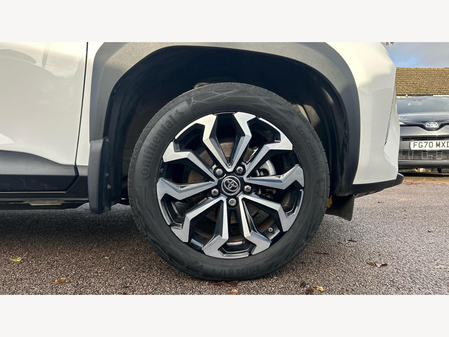 Used Toyota Yaris Cross 2023 for sale - 76855739: Photo 20