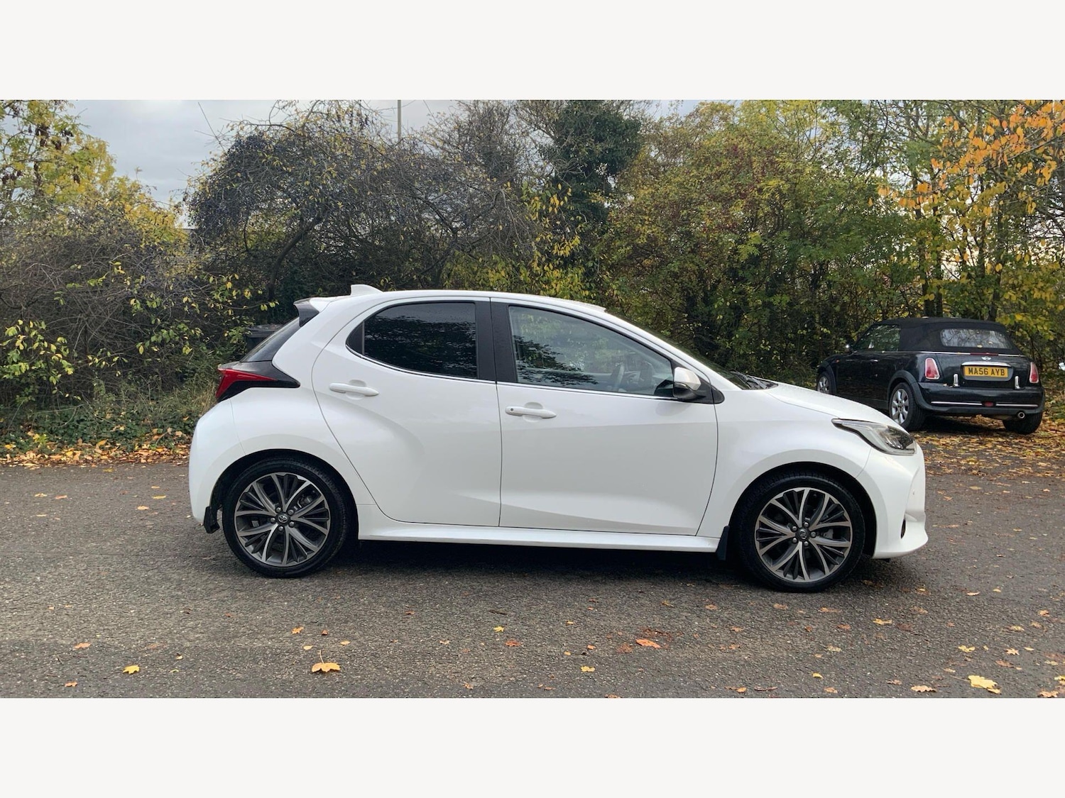 Used Toyota Yaris for sale - 78115049: Photo 18