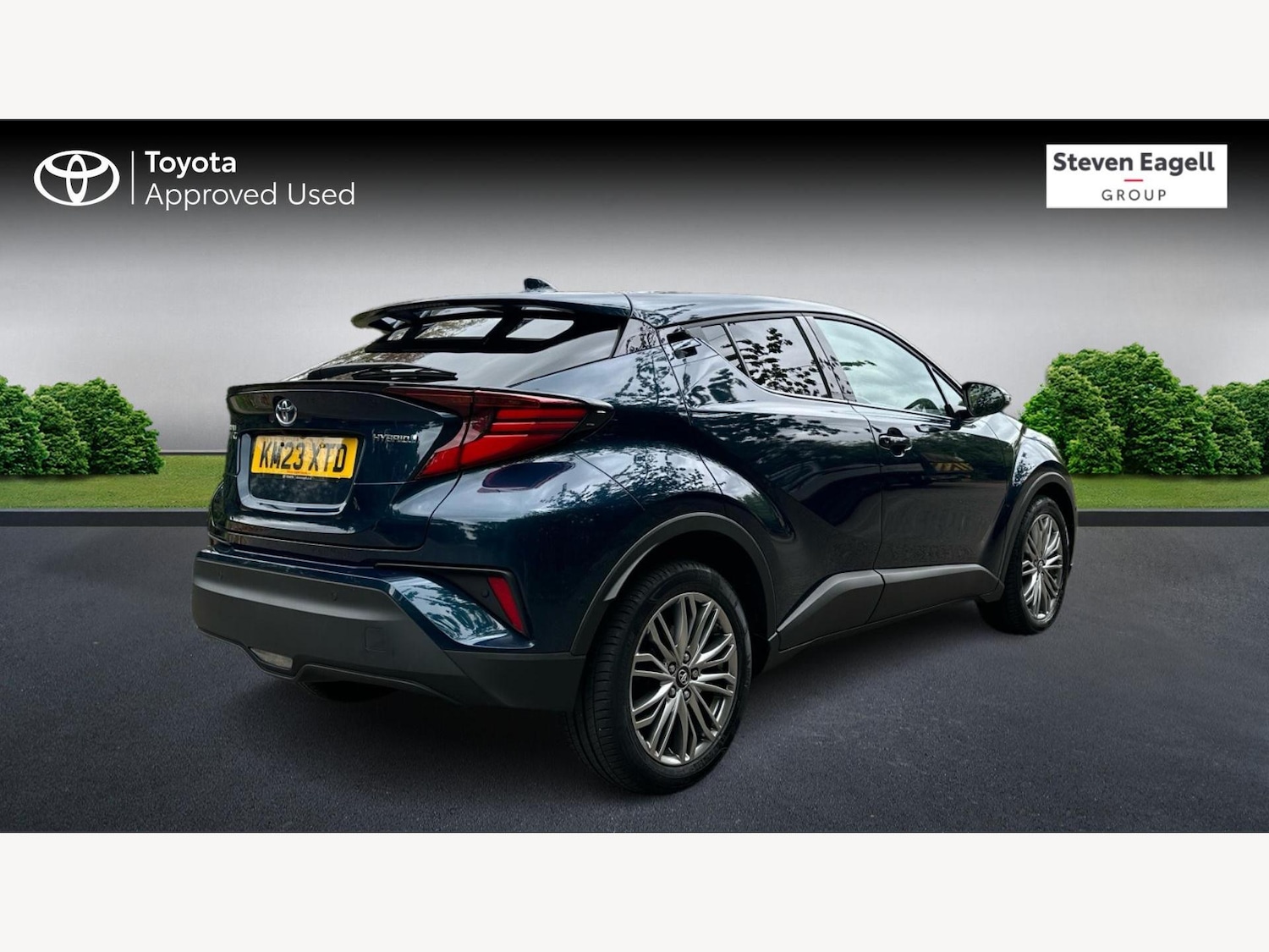 Used Toyota C-HR 2023 for sale - 76094400: Photo 2