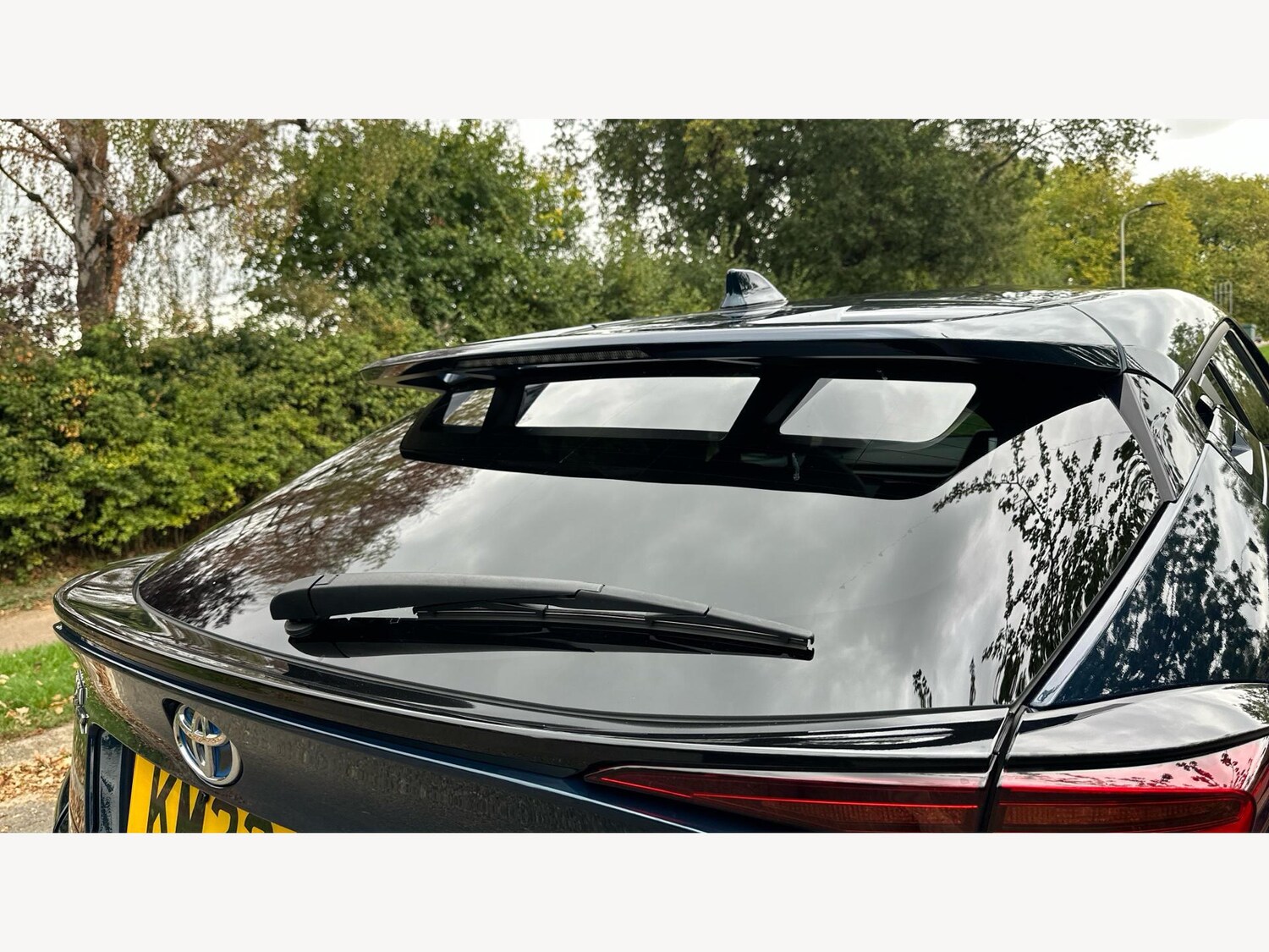 Used Toyota C-HR 2023 for sale - 76094400: Photo 28