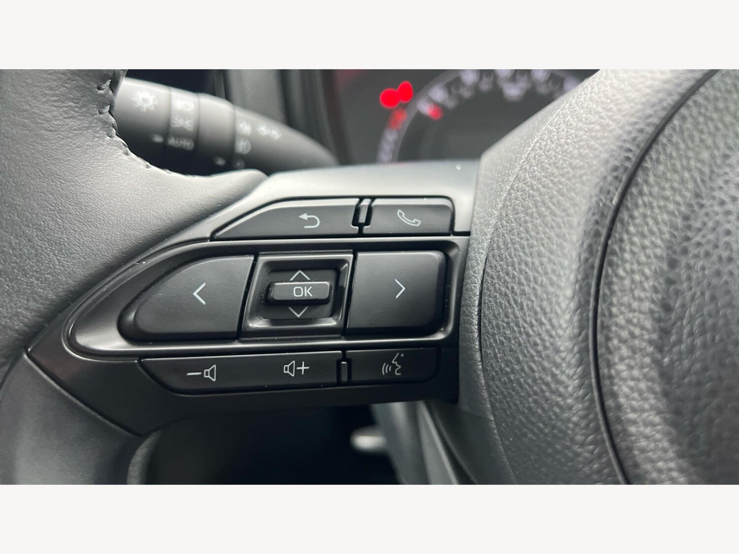 Used Toyota Aygo X 2024 for sale - 76549851: Photo 25