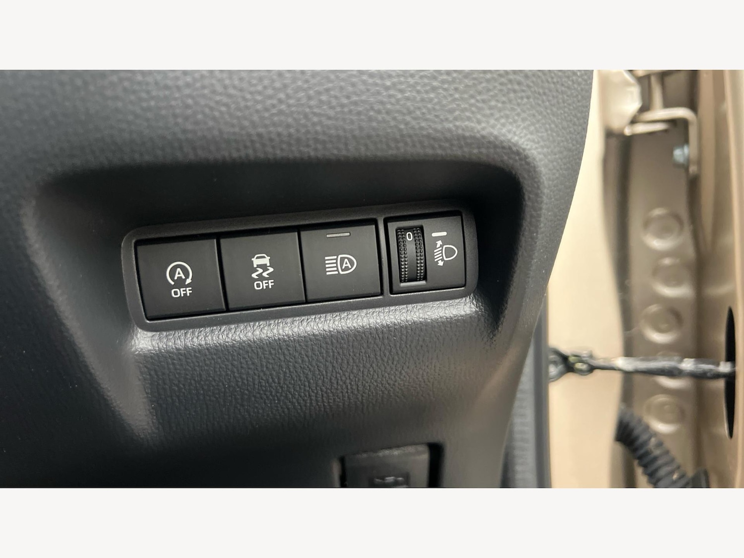 Used Toyota Aygo X 2024 for sale - 76549851: Photo 27