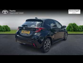 Used Toyota Yaris 2023 for sale - 74849851: Photo
