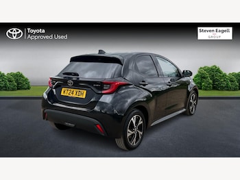Used Toyota Yaris 2024 for sale - 78741660: Photo