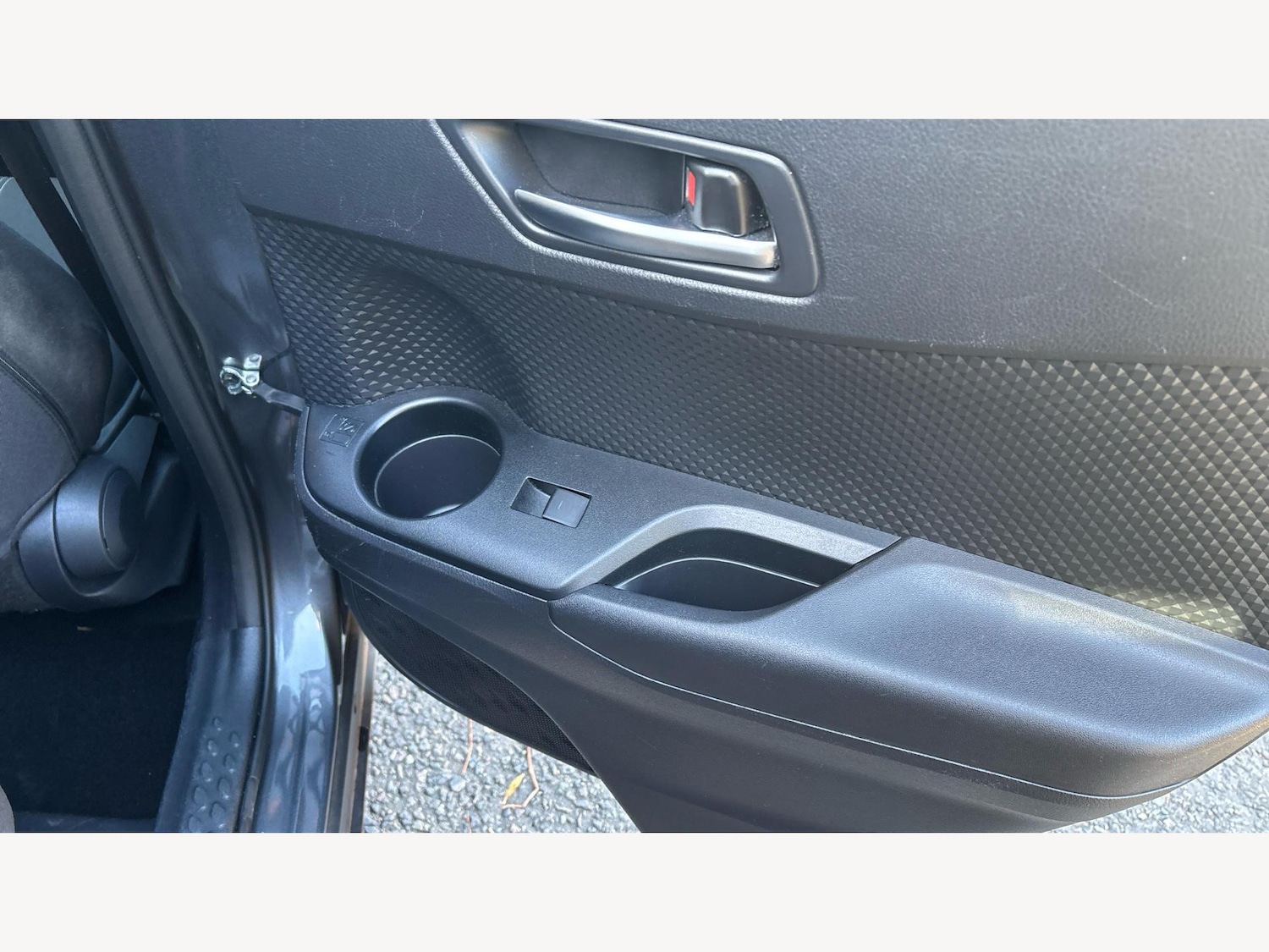 Used Toyota C-HR 2022 for sale - 76608563: Photo 29