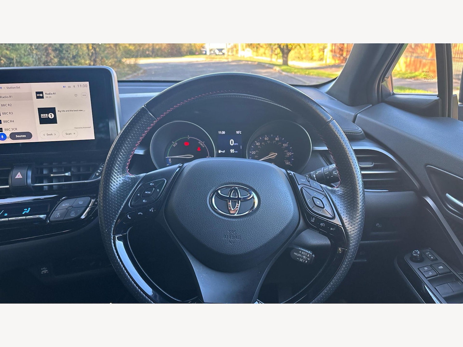 Used Toyota C-HR 2022 for sale - 76608563: Photo 8