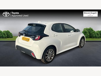 Used Toyota Yaris 2022 for sale - 76926706: Photo