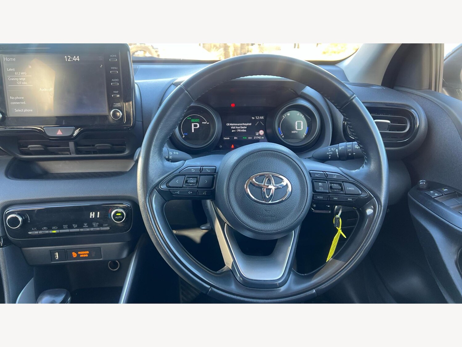 Used Toyota Yaris for sale - 76633056: Photo 8