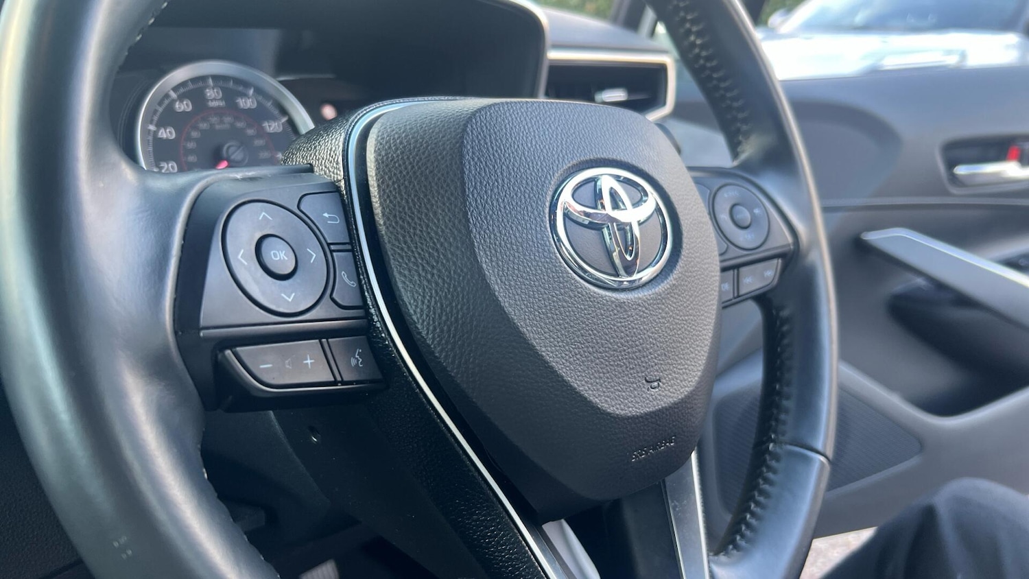 Used Toyota Corolla 2019 for sale - 77109118: Photo 34