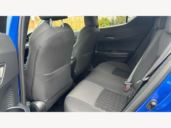 Used Toyota C-HR 2021 for sale - 76283255: Photo 15