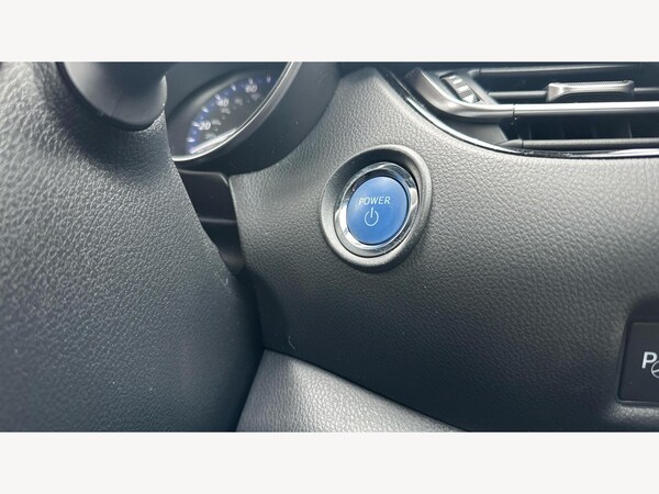 Used Toyota C-HR 2021 for sale - 76283255: Photo 25