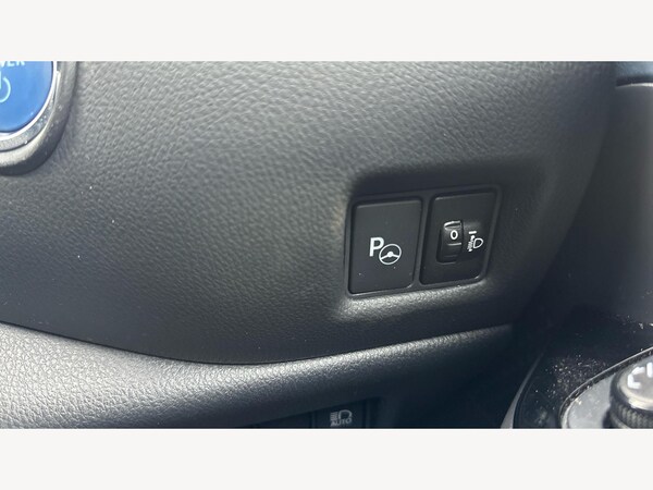 Used Toyota C-HR 2021 for sale - 76283255: Photo 26