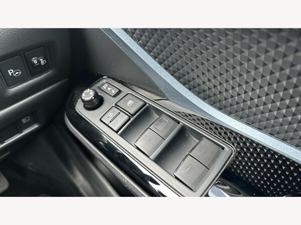 Used Toyota C-HR 2021 for sale - 76283255: Photo 28
