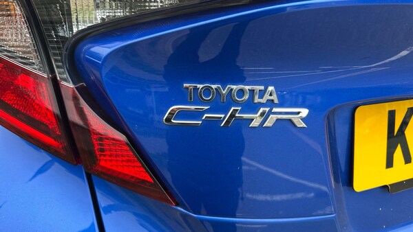 Used Toyota C-HR 2021 for sale - 76283255: Photo 37