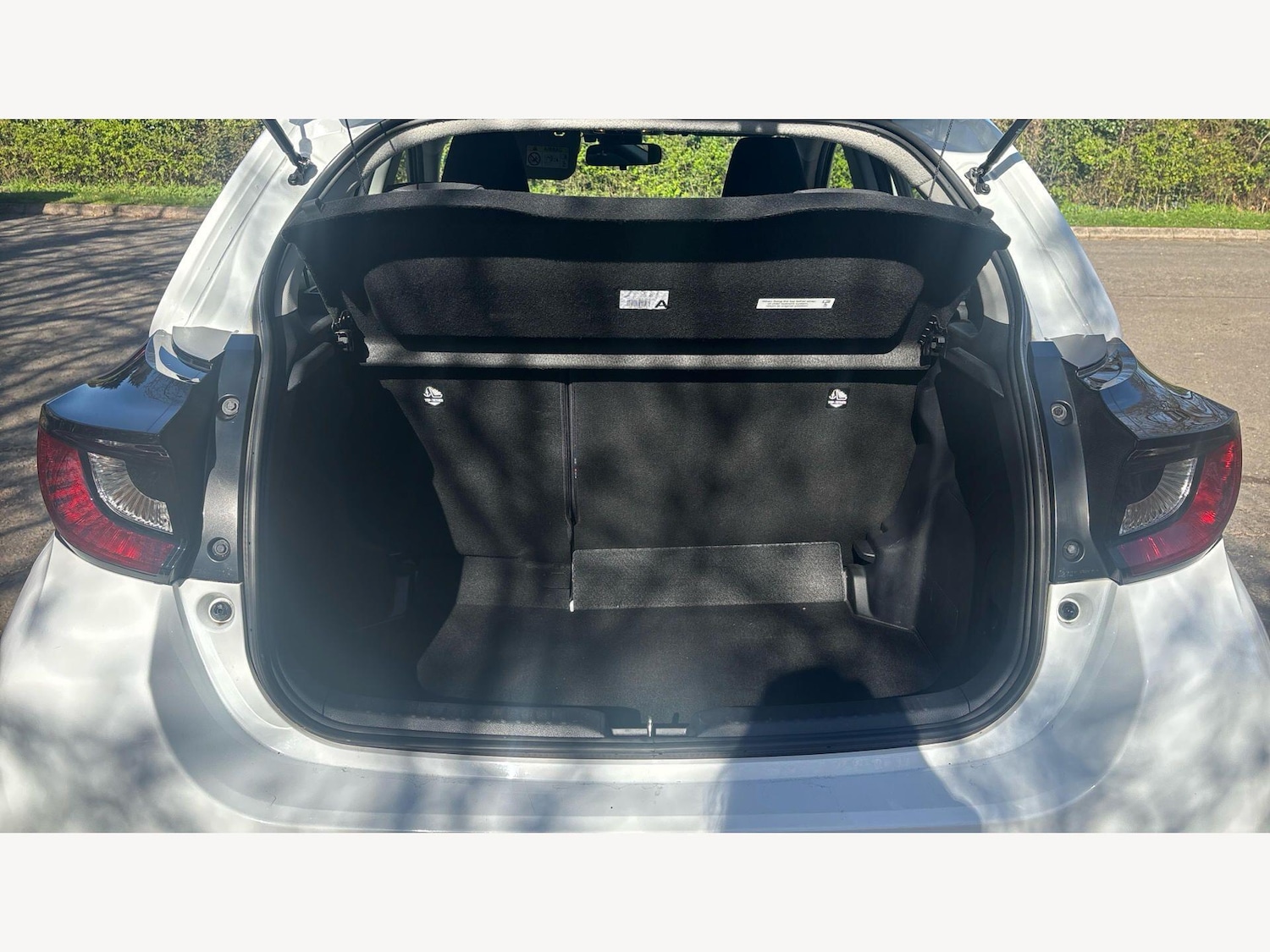 Used Toyota Yaris 2023 for sale - 77982244: Photo 16