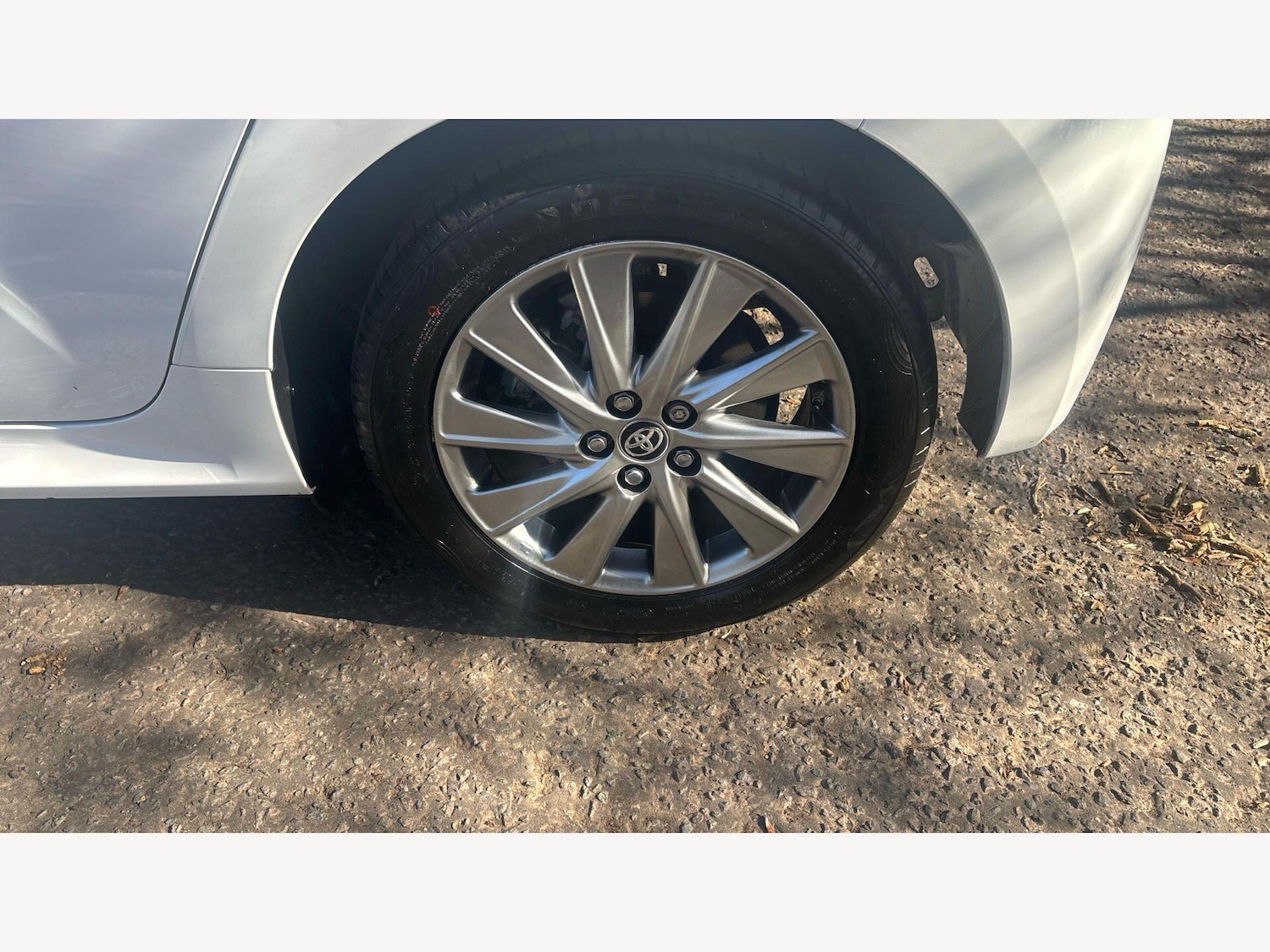 Used Toyota Yaris 2023 for sale - 77982244: Photo 22