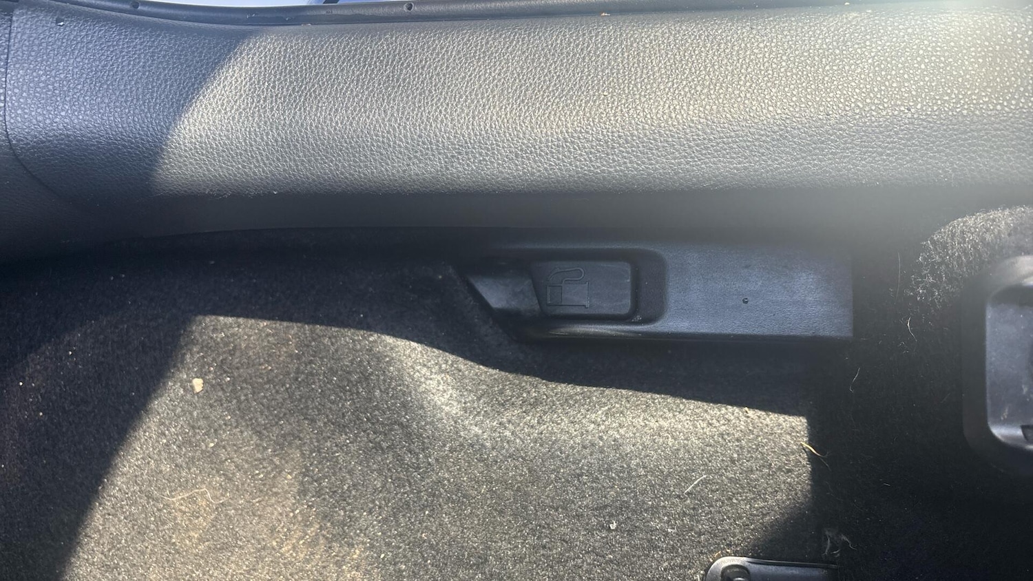 Used Toyota Yaris 2023 for sale - 77982244: Photo 34