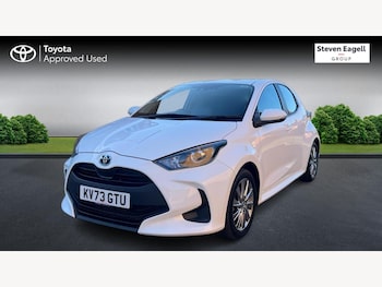 Used Toyota Yaris 2023 for sale - 77982244: Photo