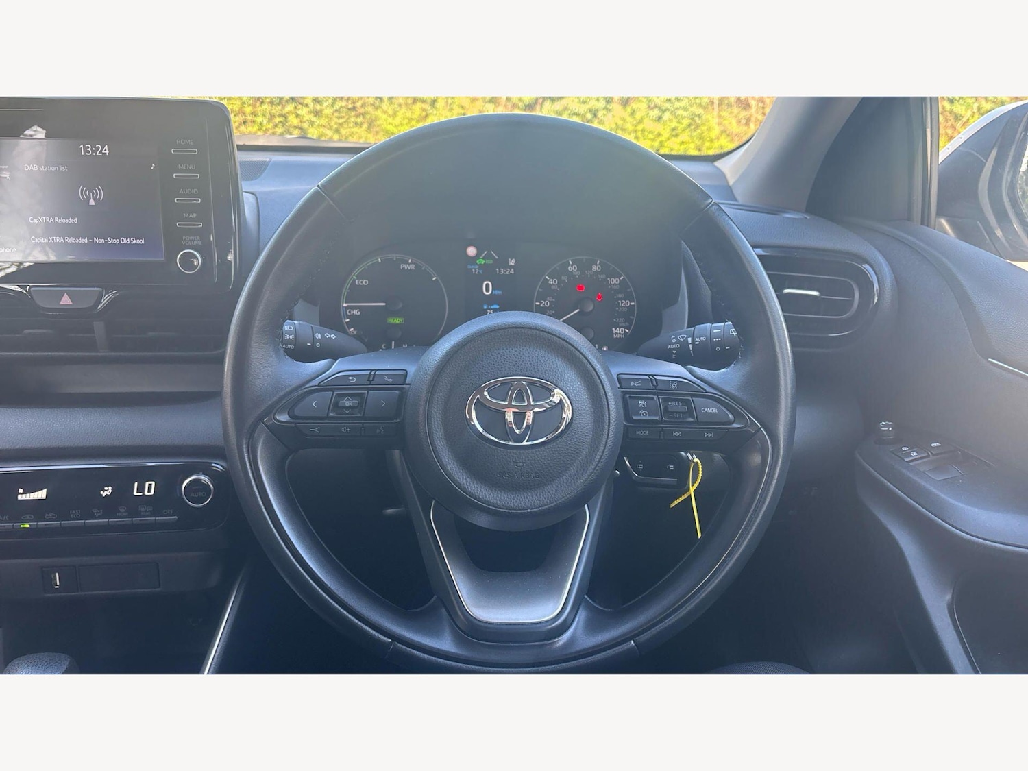 Used Toyota Yaris 2023 for sale - 77982244: Photo 8