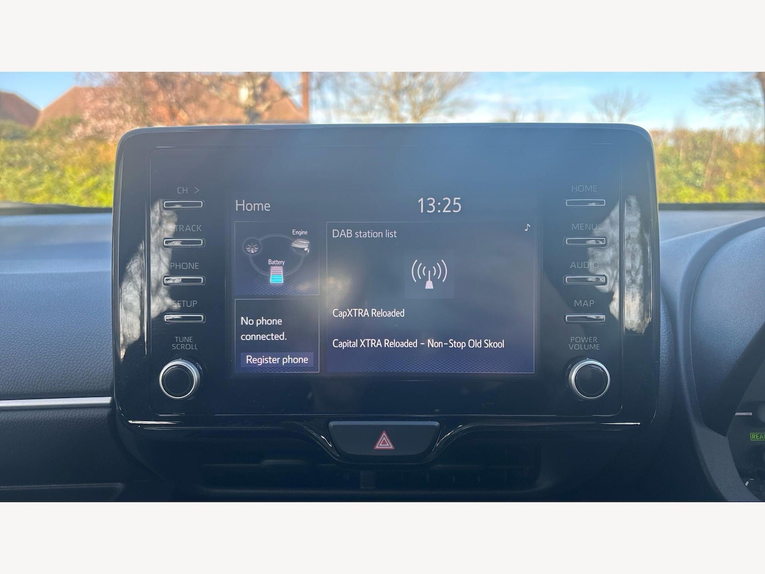 Used Toyota Yaris 2023 for sale - 77982244: Photo 9