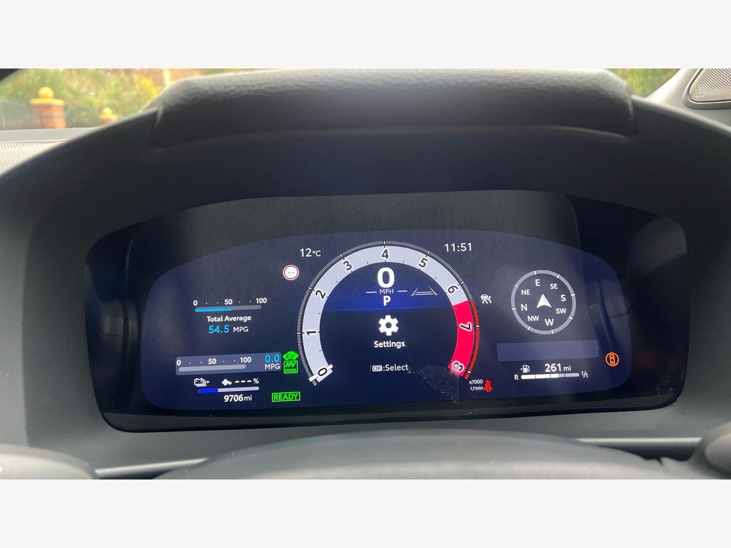 Used Toyota C-HR 2024 for sale - 76671483: Photo 11