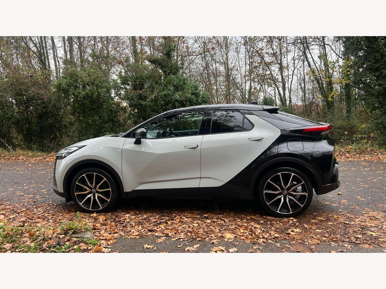 Used Toyota C-HR 2024 for sale - 76671483: Photo 19