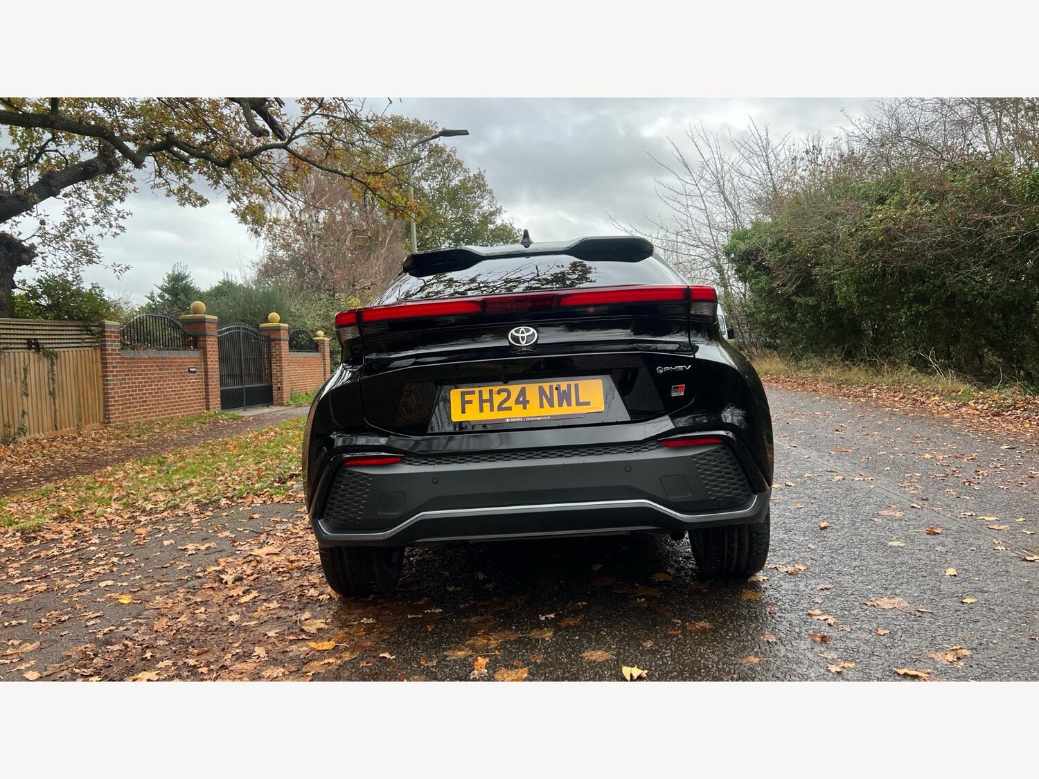 Used Toyota C-HR 2024 for sale - 76671483: Photo 21