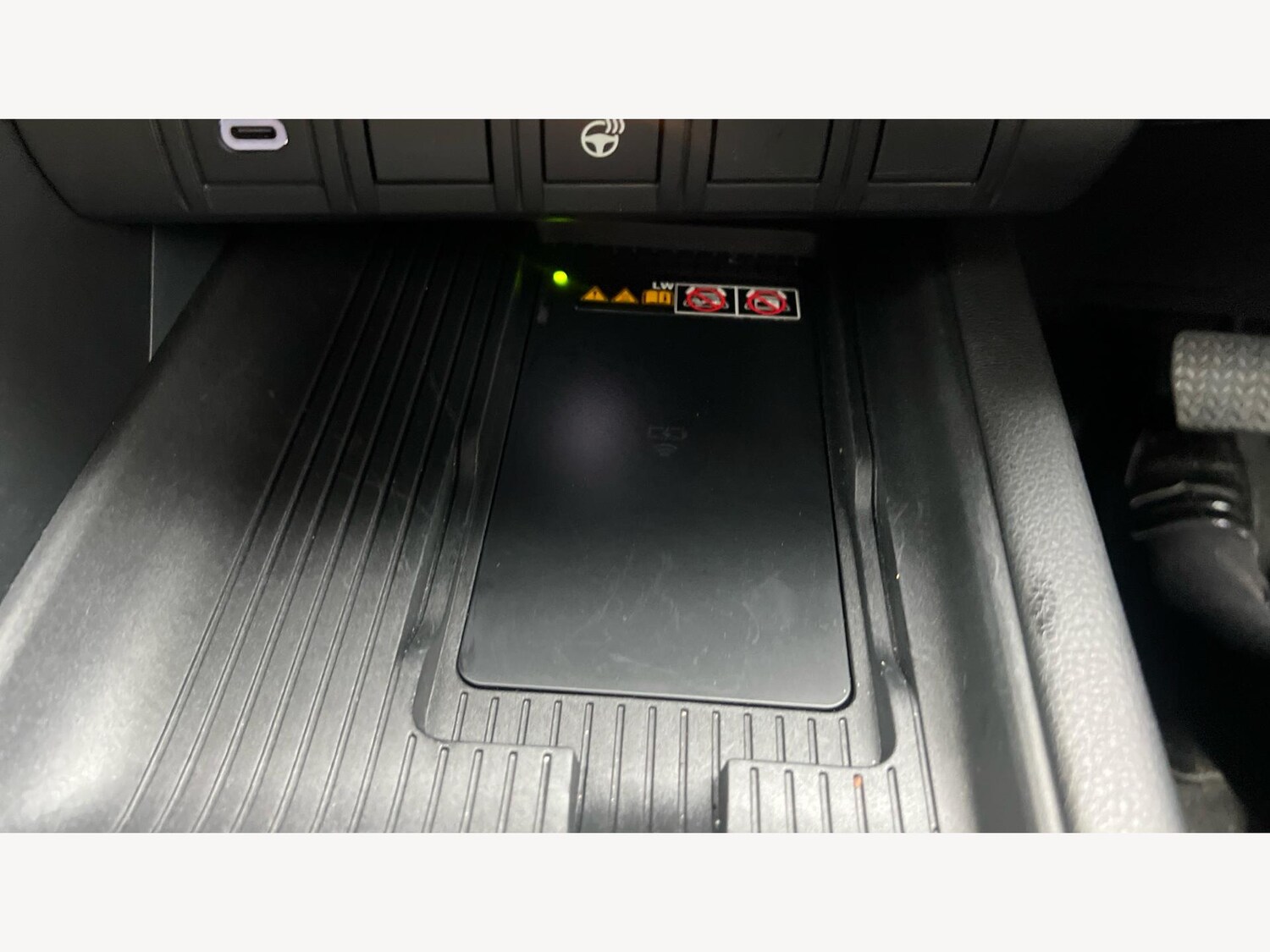 Used Toyota C-HR 2024 for sale - 76671483: Photo 26