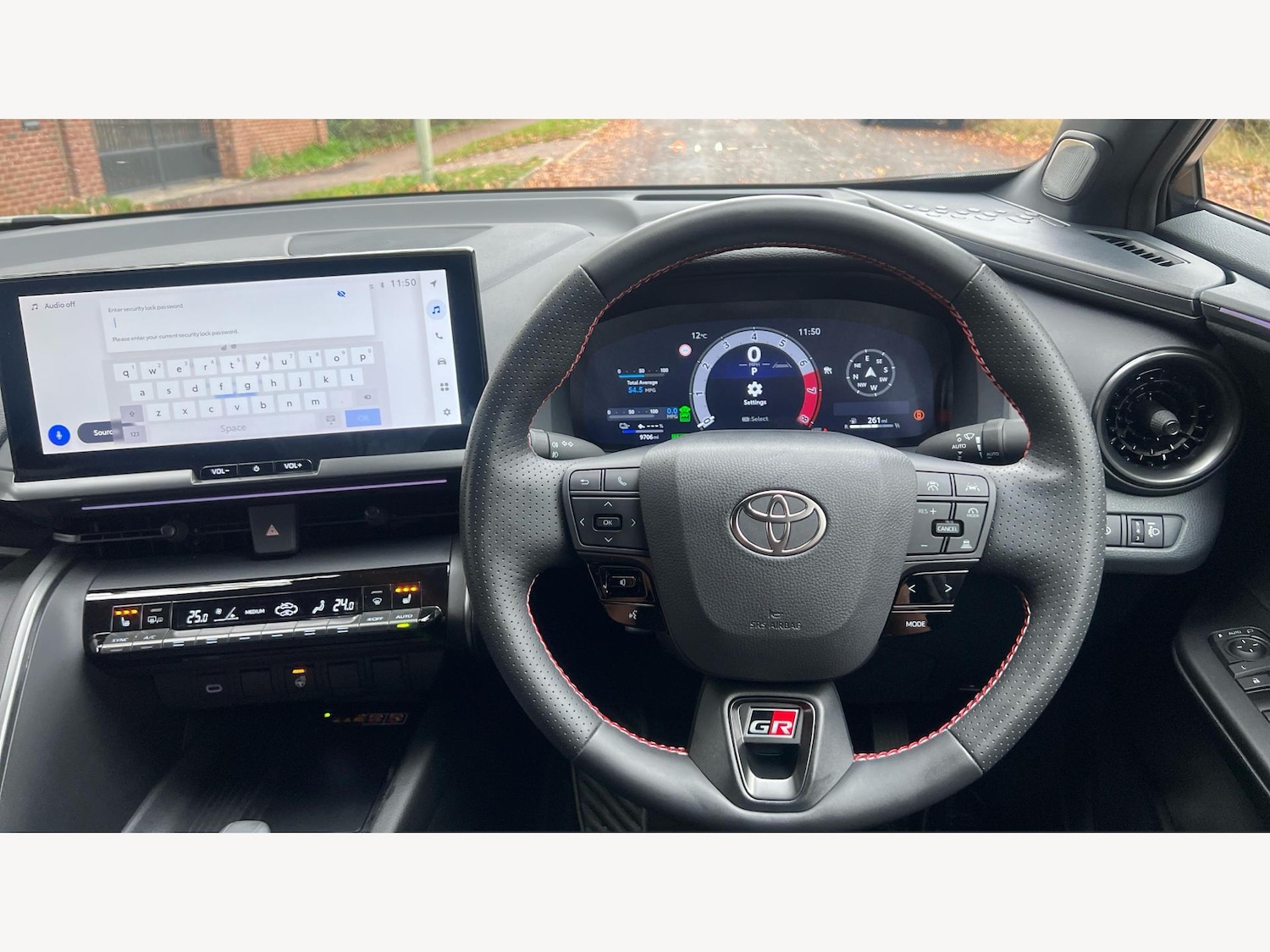 Used Toyota C-HR 2024 for sale - 76671483: Photo 8