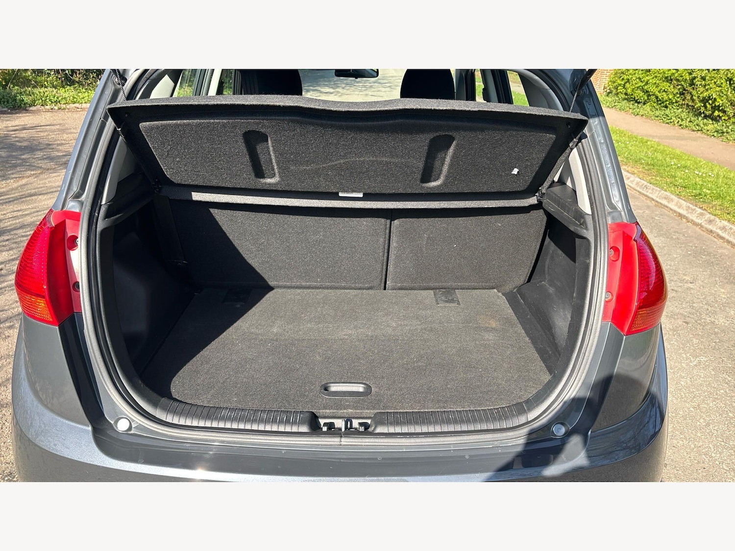 Used Kia Venga 2019 for sale - 78204058: Photo 16