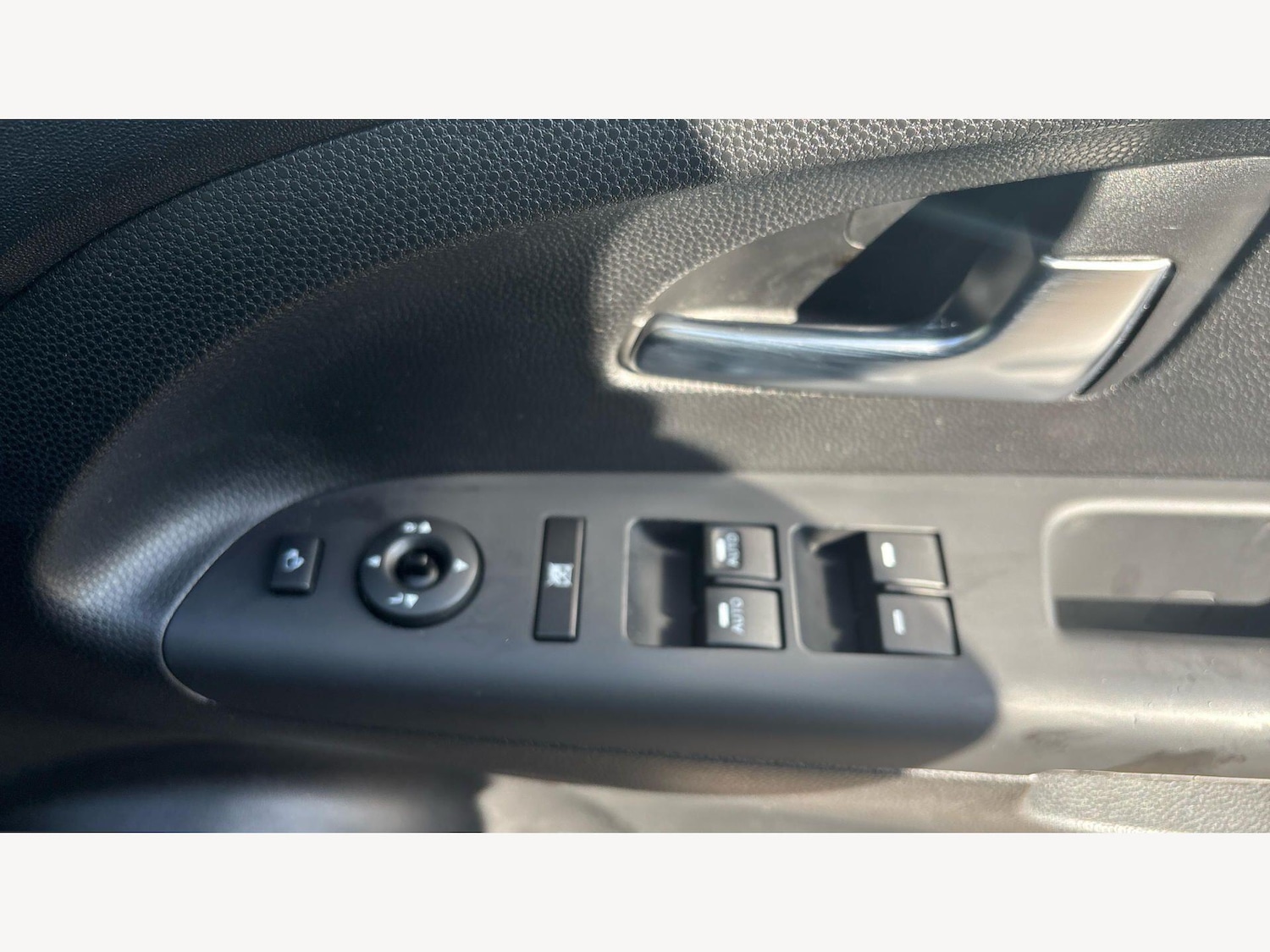 Used Kia Venga 2019 for sale - 78204058: Photo 33