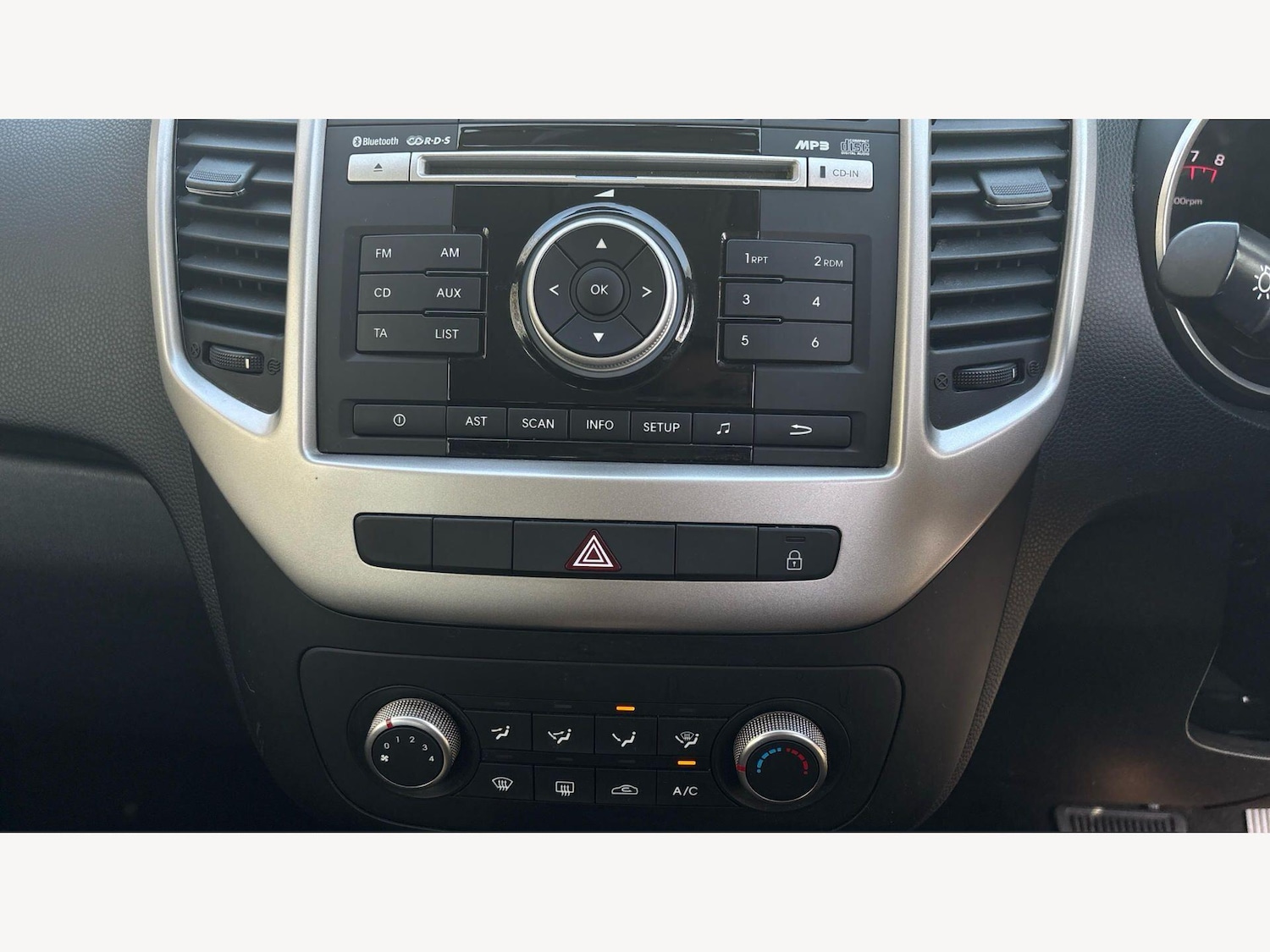 Used Kia Venga 2019 for sale - 78204058: Photo 35