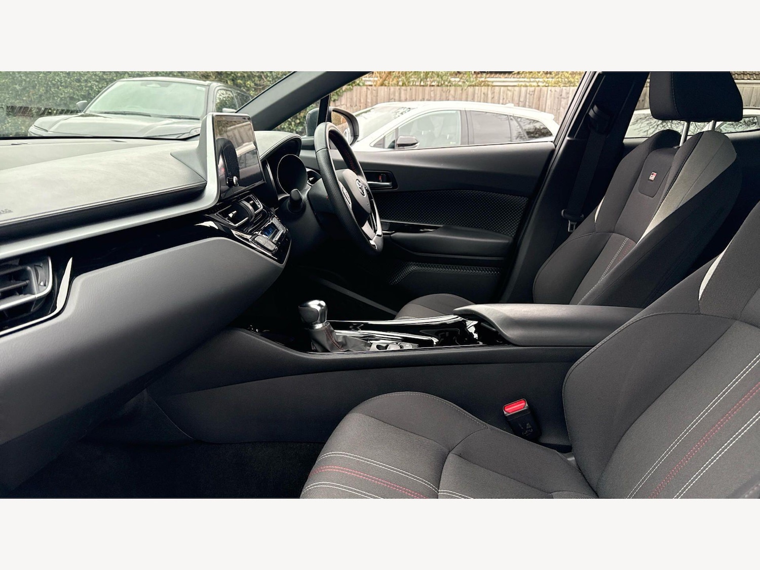 Used Toyota C-HR for sale - 77625021: Photo 12