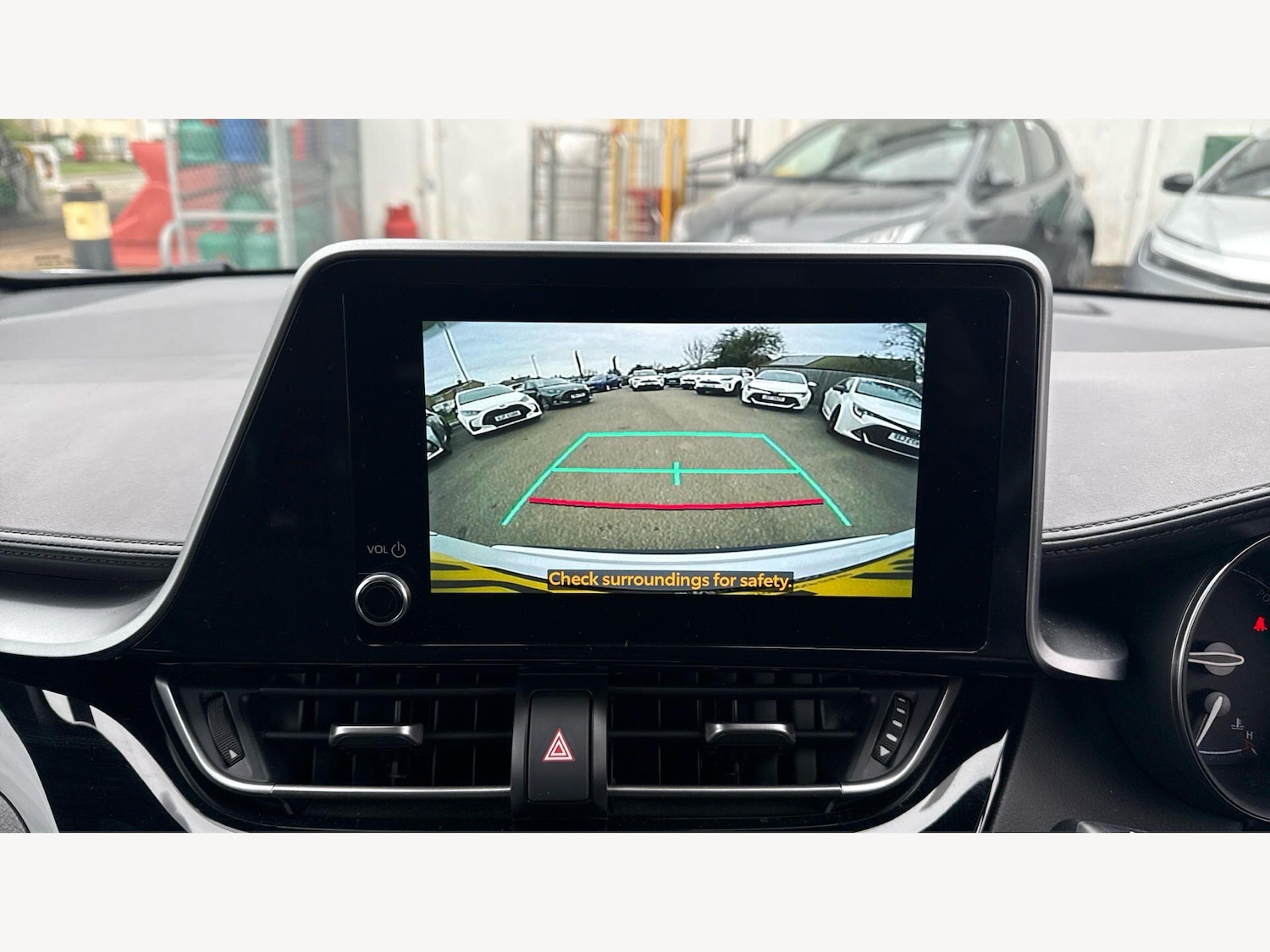 Used Toyota C-HR for sale - 77625021: Photo 27