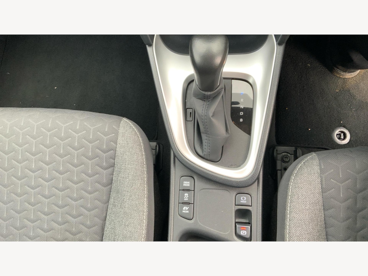 Used Toyota Yaris Cross 2021 for sale - 76136894: Photo 30
