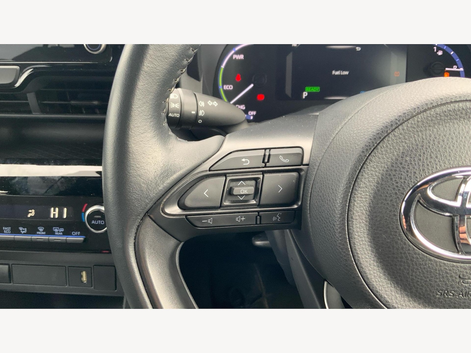 Used Toyota Yaris Cross 2021 for sale - 76136894: Photo 33
