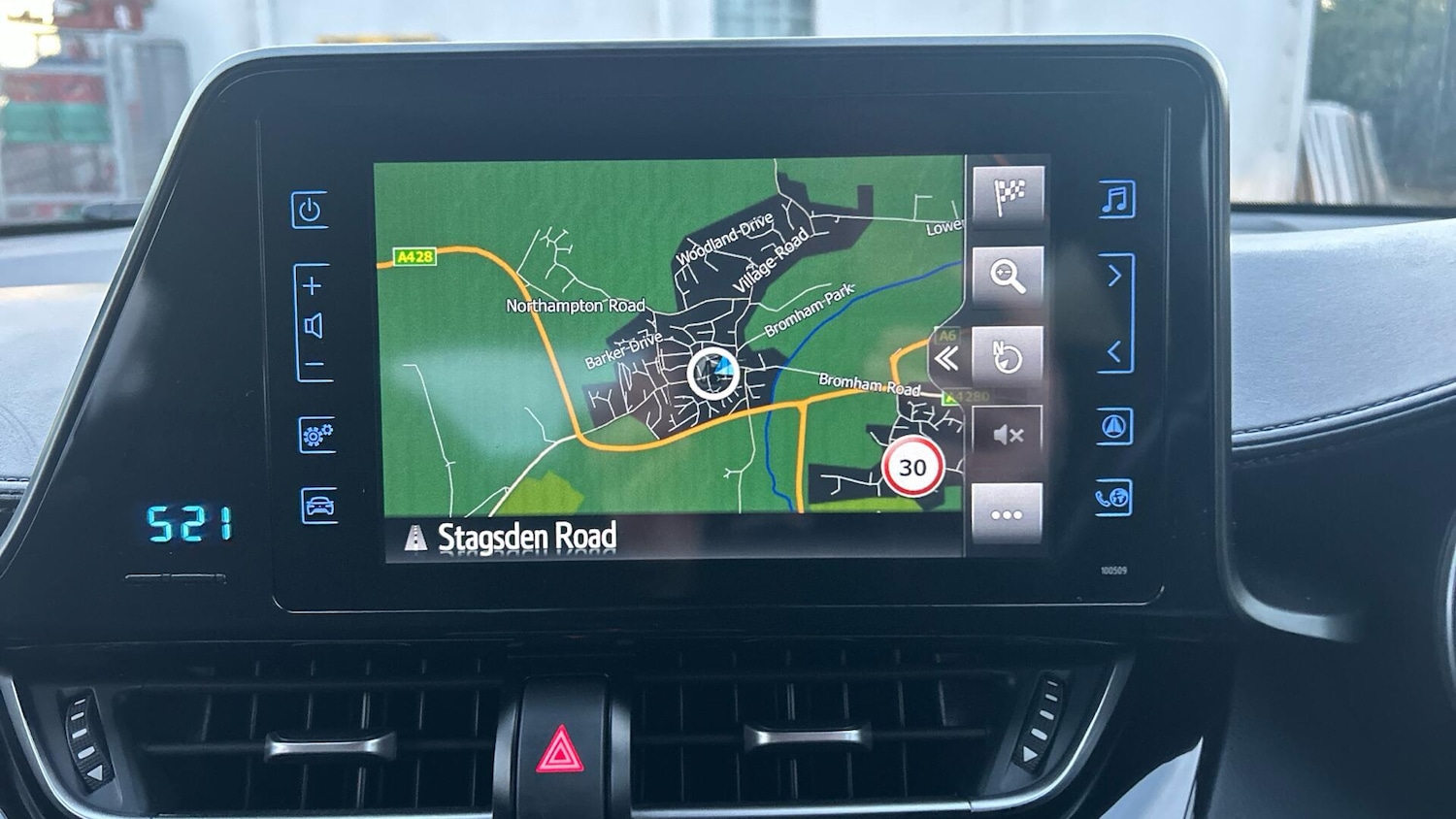 Used Toyota C-HR 2018 for sale - 76667125: Photo 38