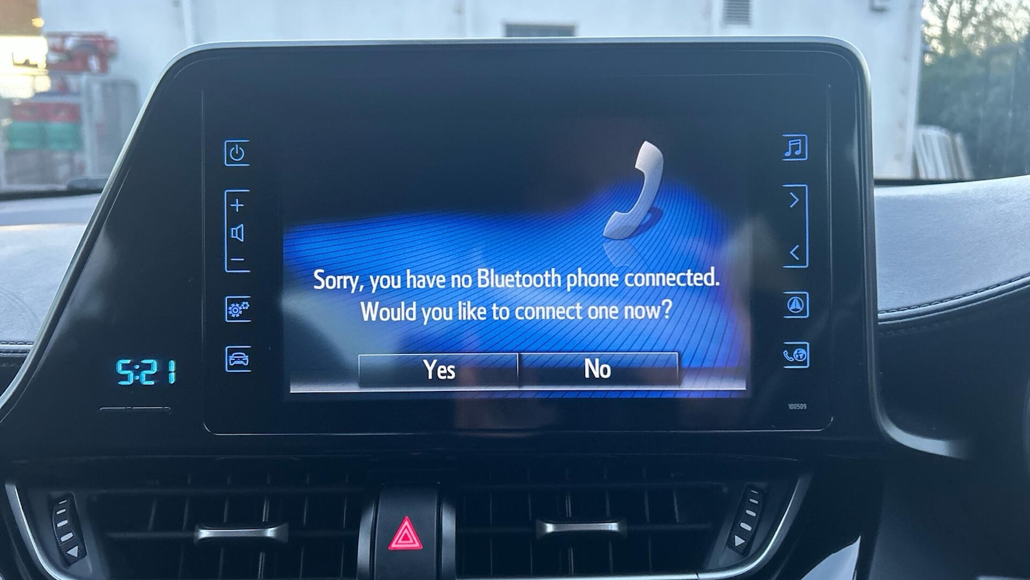 Used Toyota C-HR 2018 for sale - 76667125: Photo 41