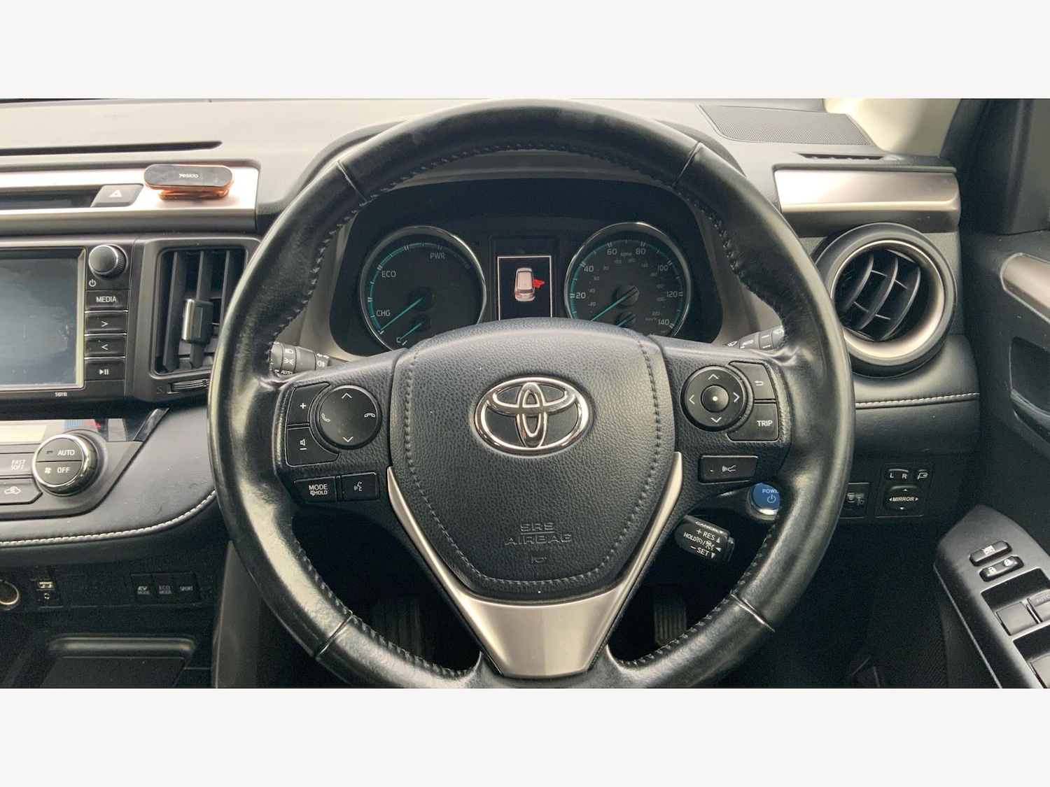 Used Toyota RAV4 2018 for sale - 77794120: Photo 10
